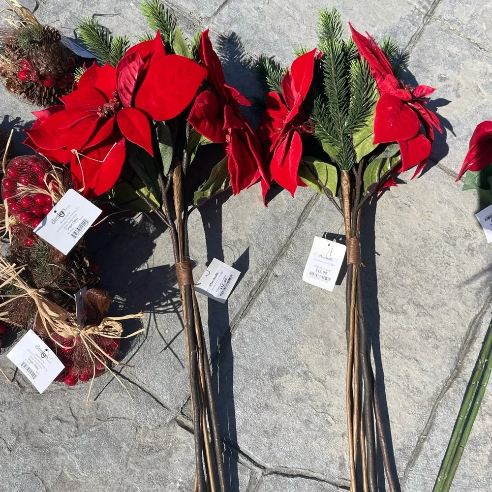 NWT Festive Red and Green Holiday Decor with Poinsettias